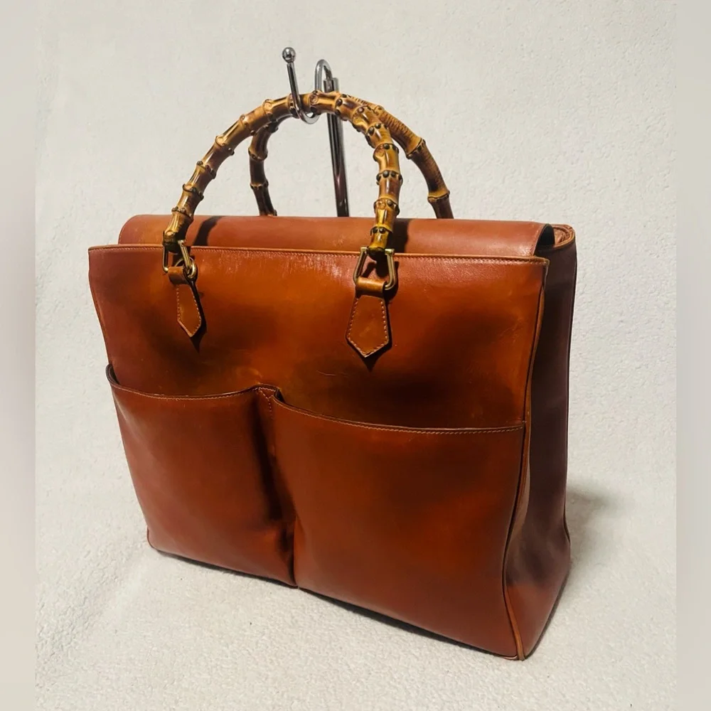 Gucci Bamboo Leather Tote/ Handbag - Picture 2 of 16